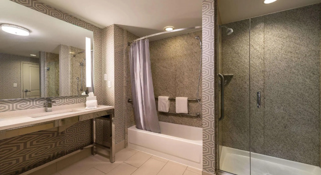 Двухместный люкс c 1 комнатой Hilton Garden Inn Portsmouth Downtown