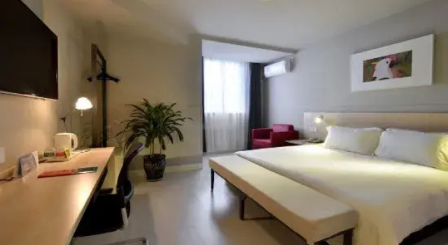 Люкс Jinjiang Inn Chengdu Dianzi Road