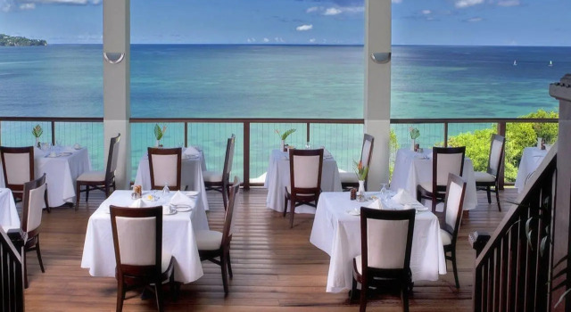 Полулюкс Calabash Cove Resort And Spa - Adults Only