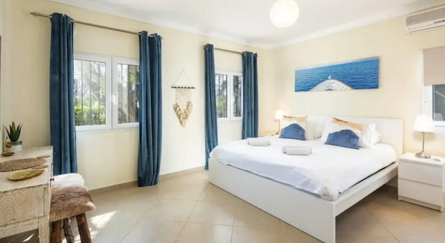 Villa in Coastal Town of Carvoeiro, Algarve