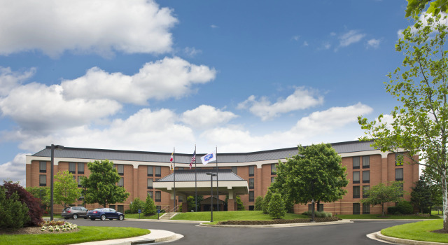 Rodeway Inn & Suites, Buchen Sie Hotel Stevens Point Wisconsin, in der Nähe von Mead Park