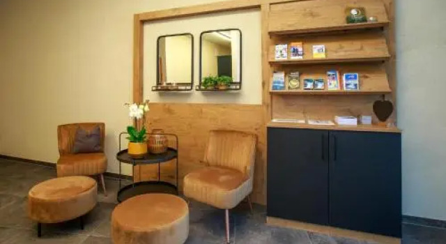Apart Lutz, Book Hotel Prutz Tyrol