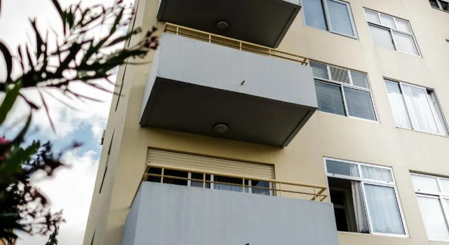 Cozy 3 Room Apartment in Penafiel Centre, Rezerwuj Apartament Hotele w Paço de Sousa z parkingiem, Parking