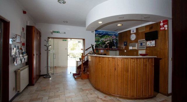Hotel Padre Cruz, Book Hotel Hoteller i Valenca med parkering, Parkering