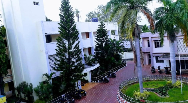 Hotel puduvai ashok