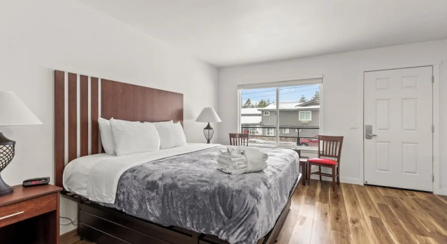Двухместный номер Standard Ambassador Lake Tahoe