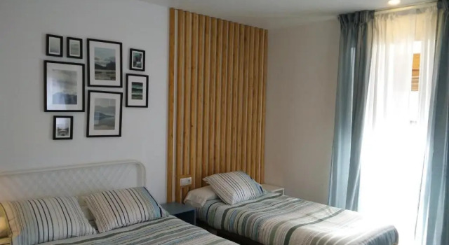Семейный номер Standard El Portazgo Restaurante Hostal La Cisterniga