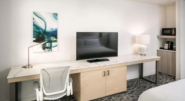 Двухместный номер Premium Hilton Garden Inn Seattle Bellevue Downtown, WA