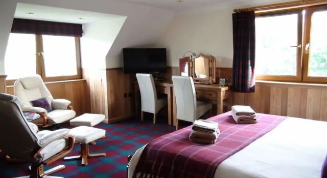 Binnilidh Mhor B&B, Buchen Sie Bed & Breakfast Hotels in Schottland mit Parkplatz, Parkplätze