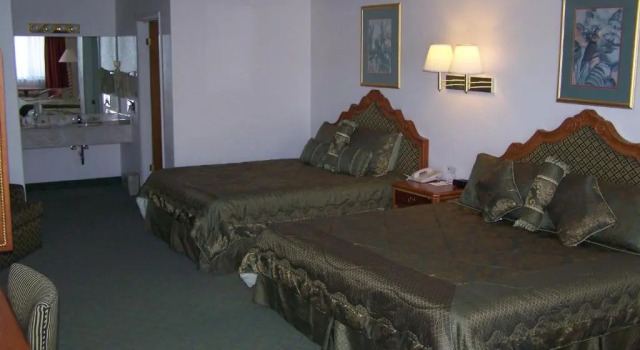 Четырёхместный номер Standard Abajo Lodge