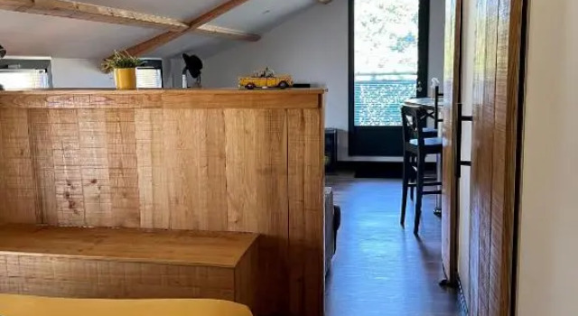 Le Studio Des Gites Aerostier, Prenota Appartamento Hotel a Aquitania con parcheggio, Parcheggio