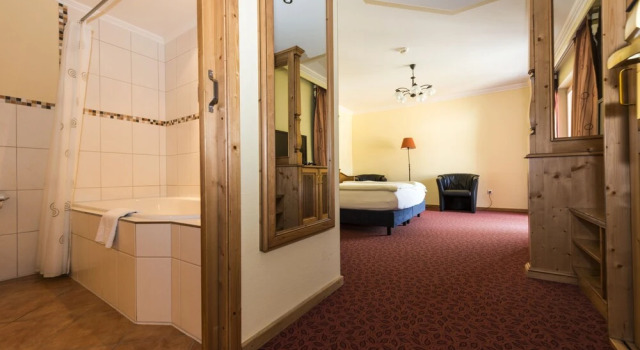 Люкс с балконом Hotel Belle Vue
