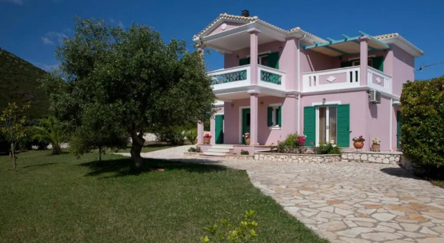 Вилла Pantheon & Danae Luxury Villas