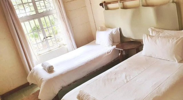 Remarkable 3-bed Cottage in Nyanga, Buchen Sie Ferienhaus Villen in Manicaland, Villa