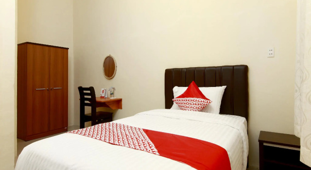 Номер Deluxe OYO Living 1332 Almonsari Residence