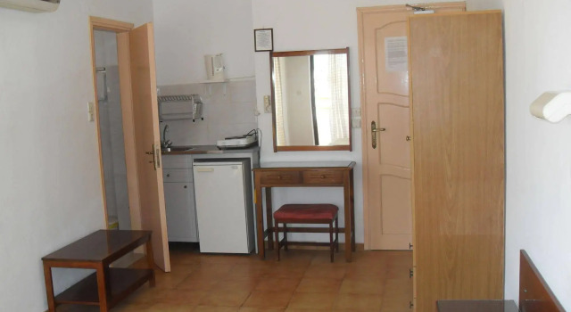 Vera Studios