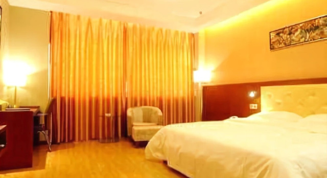 Super 8 Rushan Shenzhen Road, Varaa Hotelli Edulliset hotellit kohteessa Shandong
