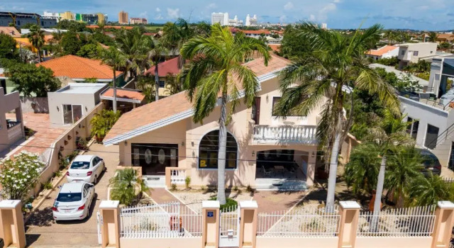 Villa Bubali Villa & Apartments