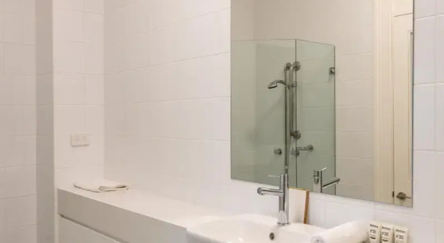 Апартаменты Modern 1-bed Studio Near Tramsheds