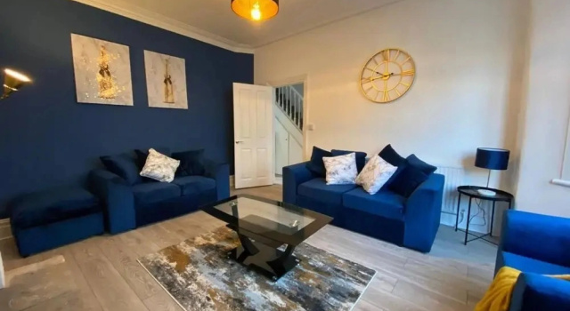 Cosy, Modern House Nearby Seafront - Southend