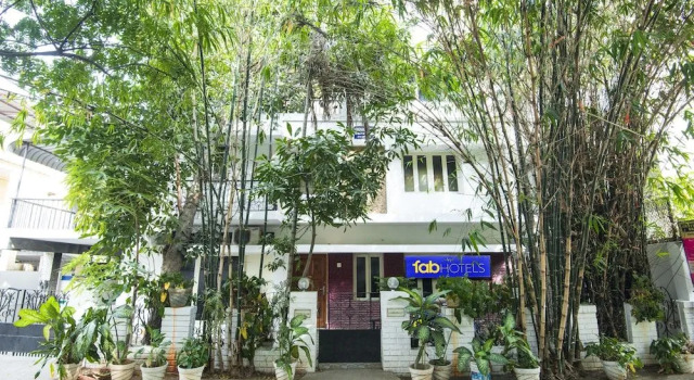 FabHotel T Nagar Chennai Stay, Забронировать Отель Отели штата Тамилнада с завтраком, Завтраки