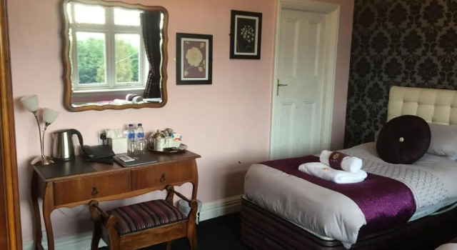 Двухместный номер Deluxe Grimscote Manor Hotel