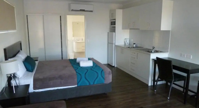 Студия Deluxe Chinchilla Tourist Park