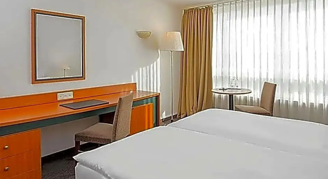 Одноместный номер Standard NH Fribourg Hotel
