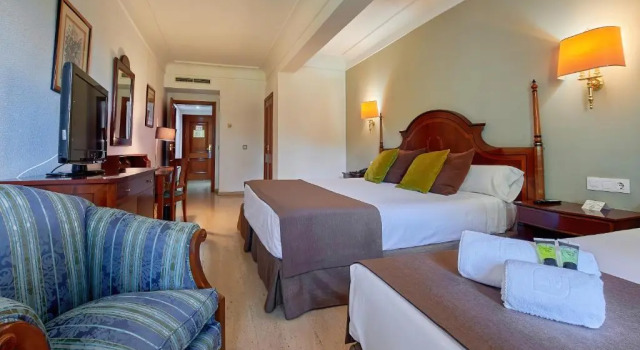 Трёхместный номер Crisol Jardines de Córdoba