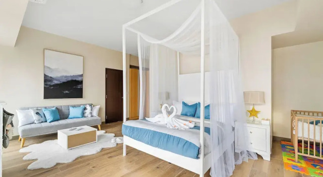 Апартаменты Luxury Bayshore Luxe by Prime