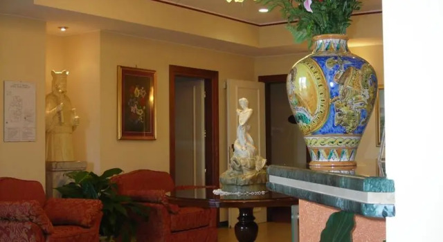 Hotel Guglielmo II, Book Hotel Hoteller i Monreale med pool, Swimmingpool
