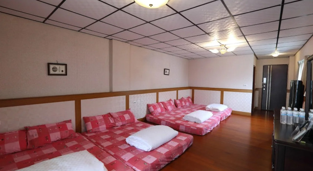 Семейный номер Standard с балконом и с видом на город First Place B&B