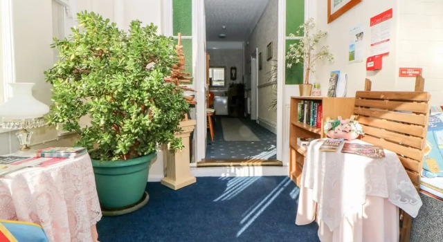 Lawnside, Забронировать Отель Отели Англии 3 звезды, 3*