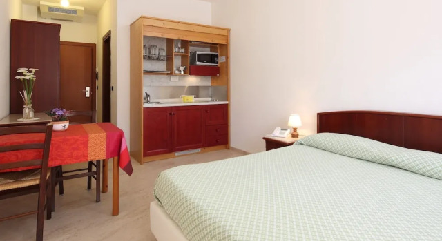 Студия с балконом Residence Hotel Kriss