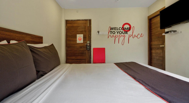 OYO Townhouse 420 Ratna Palace, Rezervovat Hotel Kalkata 