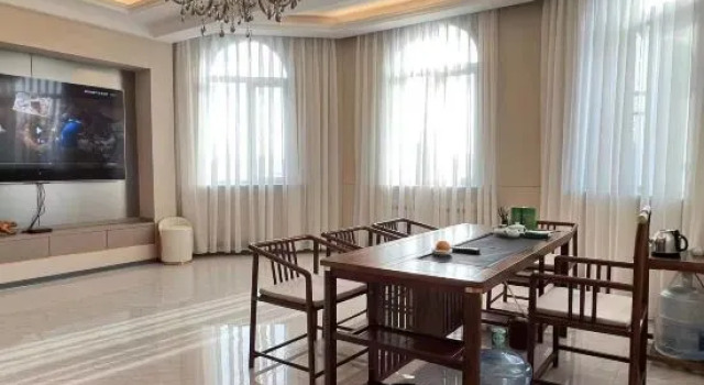 Люкс Business Manzhouli Yue Orange Hotel