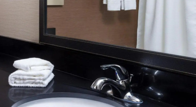 Номер Standard Fairfield Inn & Suites by Marriott Galesburg