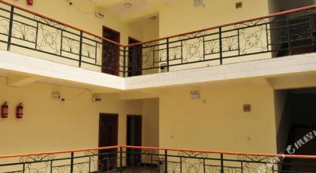 Chenghong Hotel, Varaa Hotelli Dali Yunnan