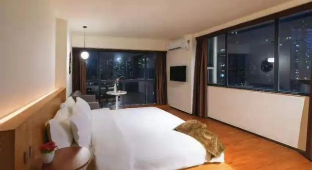De La Reine Bar Spa Hotel Guangzhou