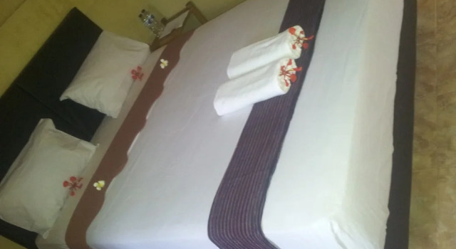 Nura Homestay