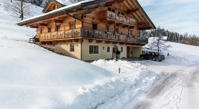 Sprawling Mansion near Ski Area in Salzburg, Забронировать Отель Эбен Salzburger Sportwelt