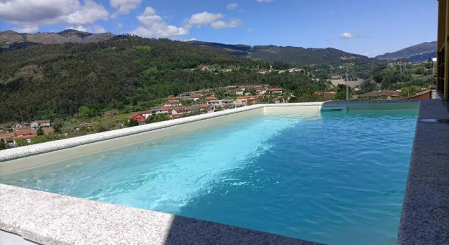 Коттедж Casa Amarela da Caniçada
