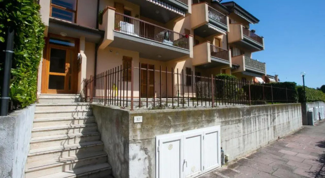 N34 - Numana, ampio trilocale con terrazzo, Rezervovat Hotel Sirolo 
