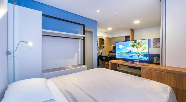 AION suítes 203 - Compacto e luxuoso Loft - Rooftop com piscina e academia - À poucos passos da praia