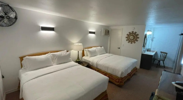 Двухместный номер Standard The Aztec Motel & Creative Space