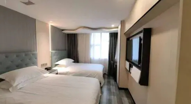 Roman holiday theme hotel(Suzhou Wuyue Plaza store), Rezerwuj Hotel Hotele w Suzhou z parkingiem, Parking