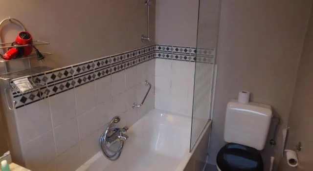 Номер Superior Erasmus Hotel