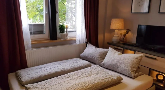 Wunderschönes kleines Apartment, Boek Hotel Obermöllrich Duitsland
