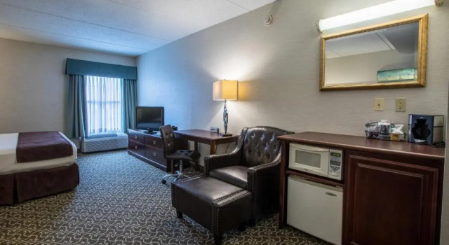 Студия D. Hotel Suites & Spa