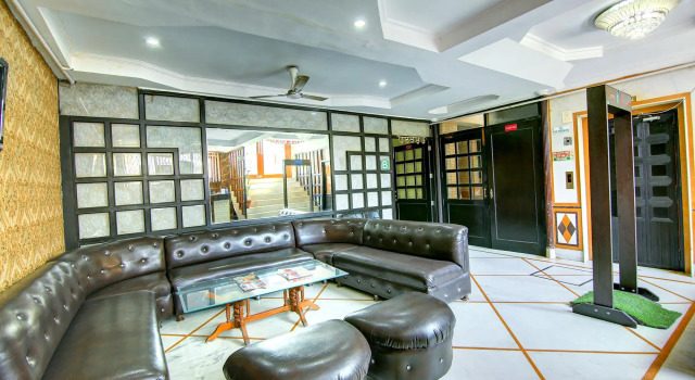 Fabhotel Le Heritage